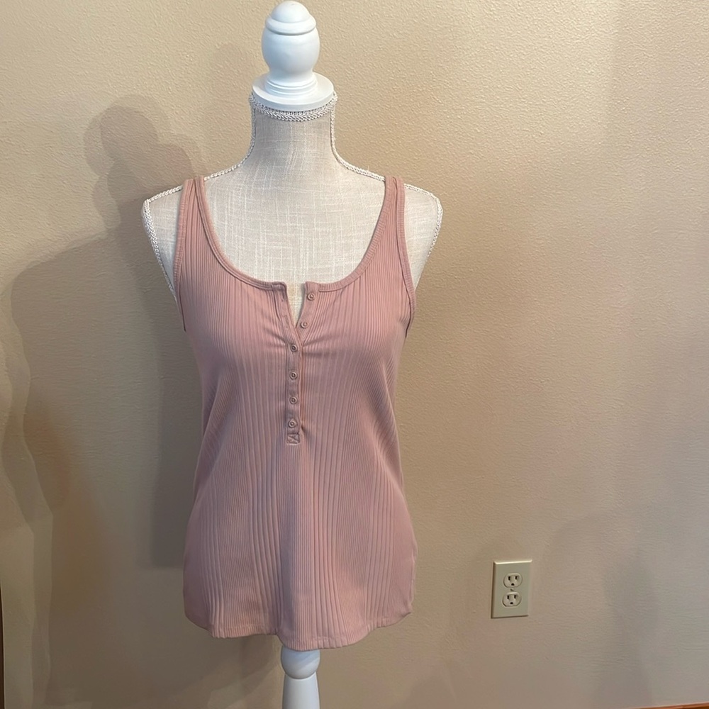 A New Day Women's Sleeveless Ribbed Tank, size small, tan.